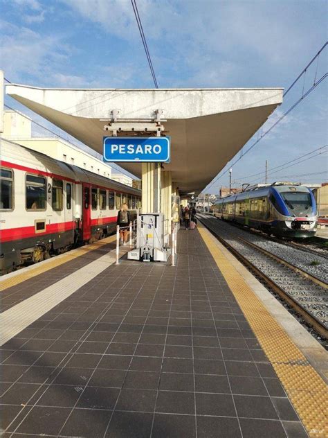 Pesaro (Station) to Urbino 